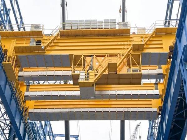 什么是冶金鑄造起重機,它與其他起重設備有何不同之處? 什么是冶金鑄造起重機,它與其他起重設備有何不同之處?